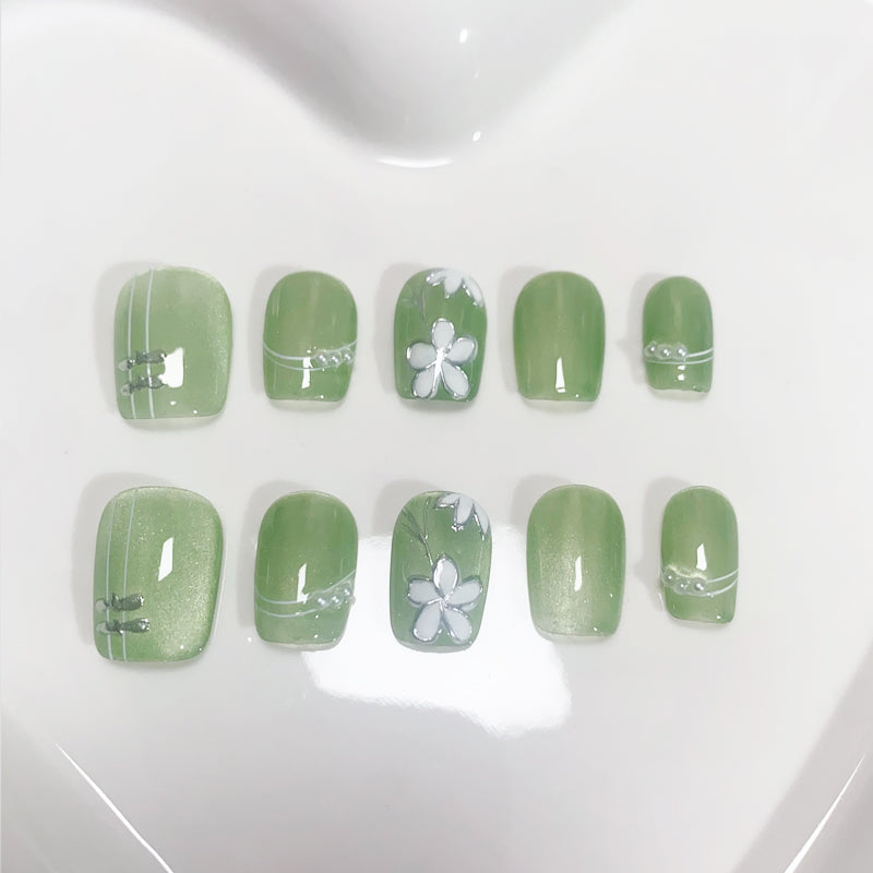 A105 Green Hand Drown Flower Cat Eye Super Short Press on Nails