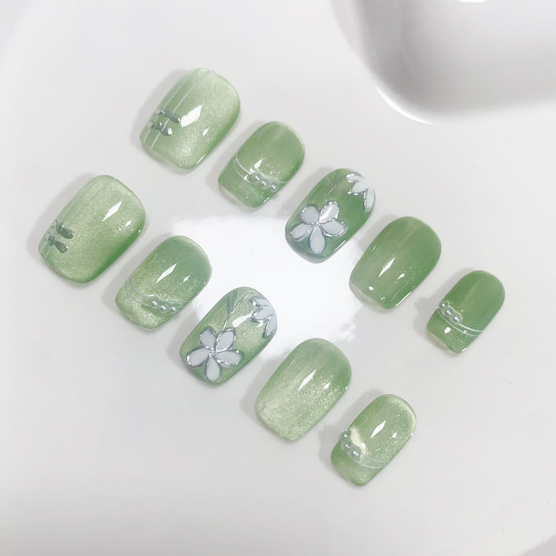 A105 Green Hand Drown Flower Cat Eye Super Short Press on Nails