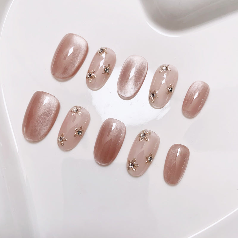 A32 Cat Eye Design Short Oval Press on Nails for Women