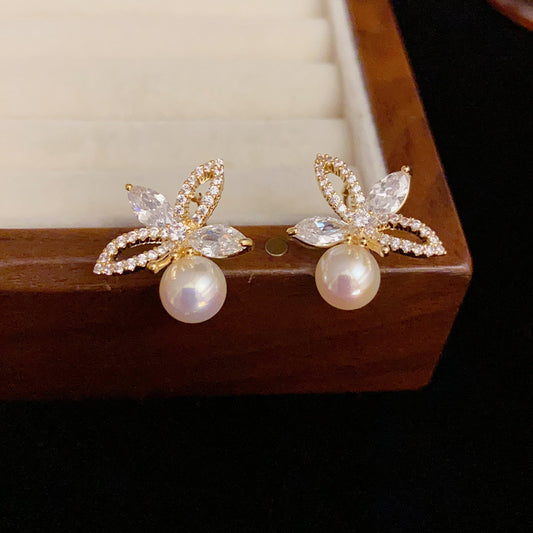 E1009 Flower Pearl Stud Earrings for Women